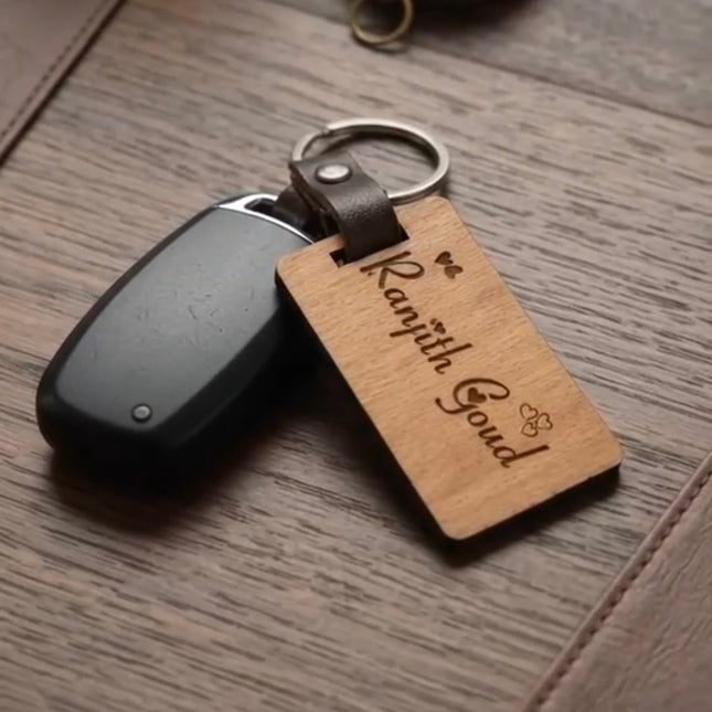 Customized Car Wood Engraved Keychain